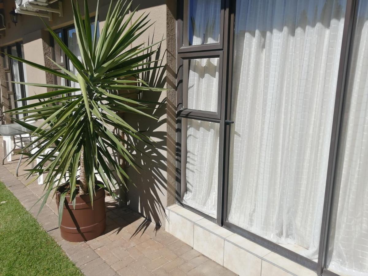Easy Inn Guesthouse Welkom Luaran gambar
